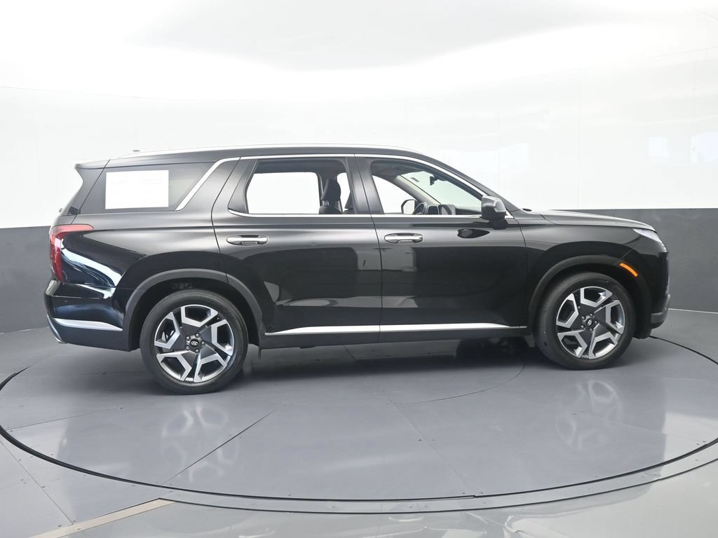 Used 2024 Hyundai Palisade SEL w/ Premium Package FWD image 7