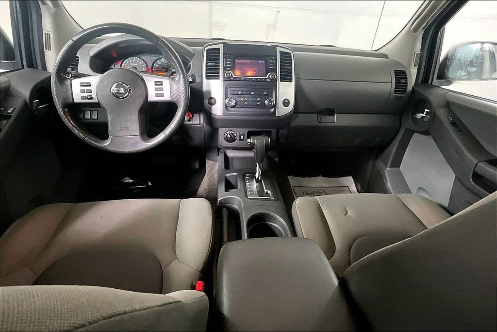 Used 2015 Nissan Xterra S image 15