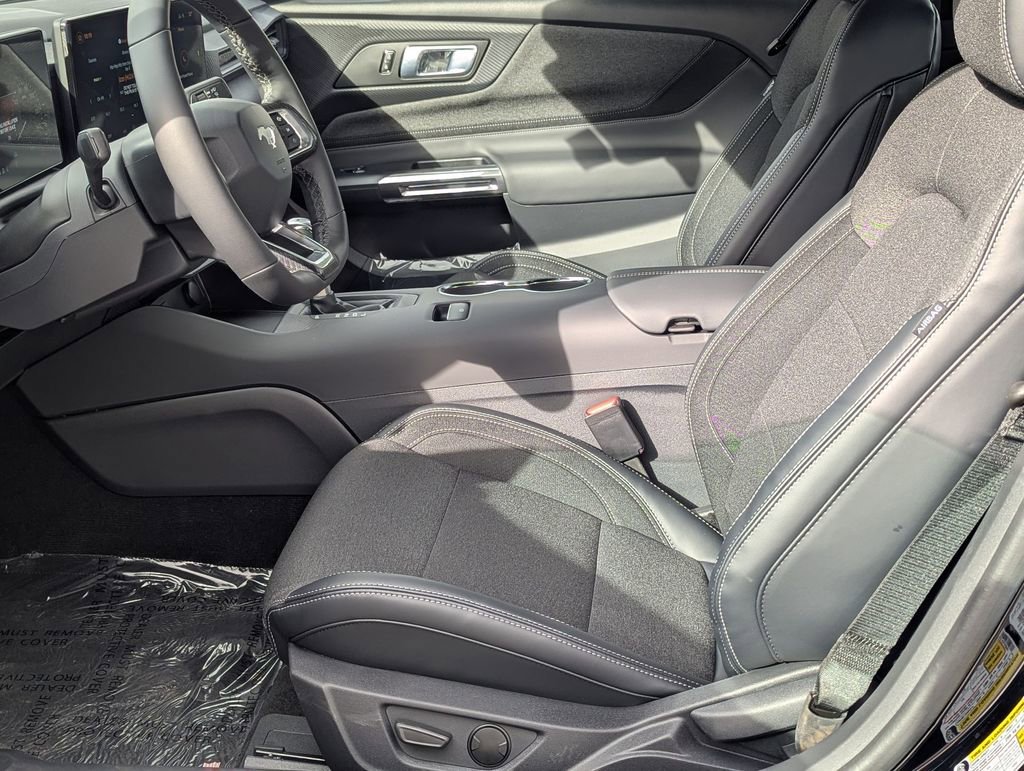 New 2026 Ford Mustang Coupe image 6