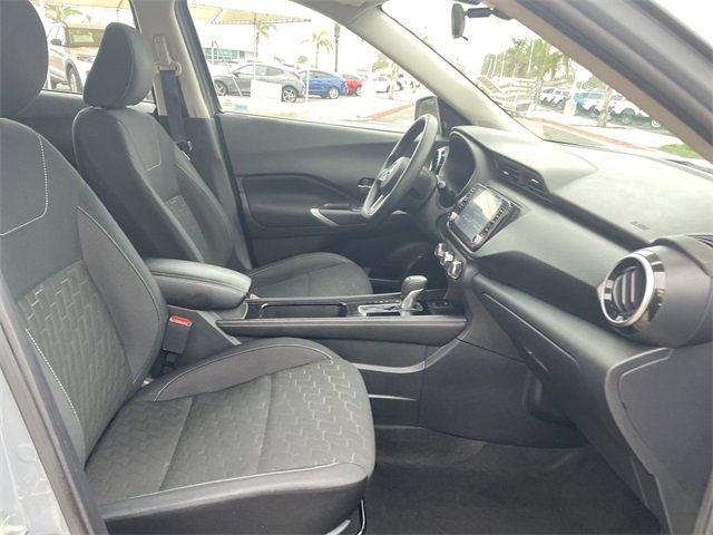 Used 2023 Nissan Kicks SV image 28