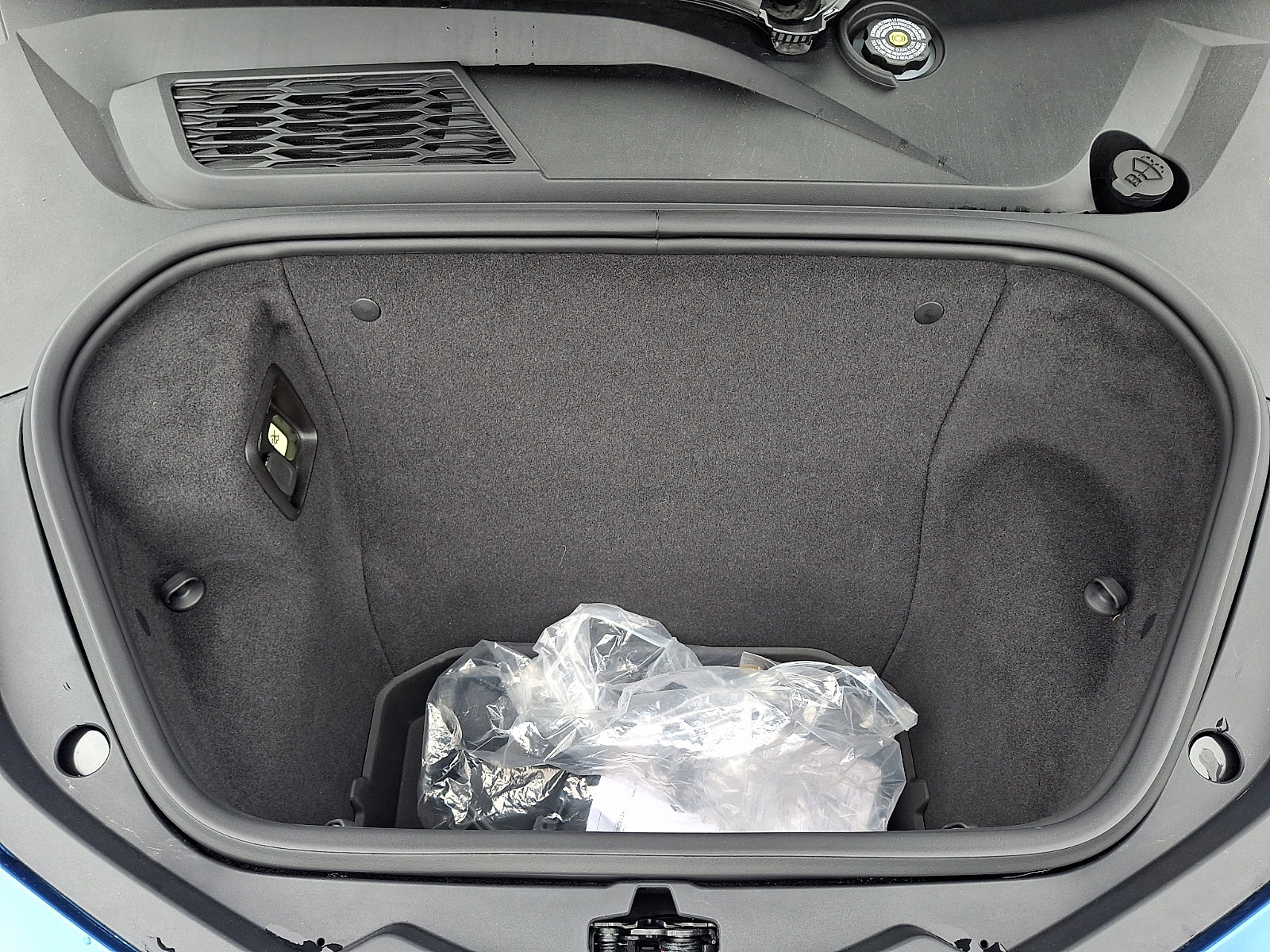 Used 2022 Chevrolet Corvette Stingray Premium Cpe w/ Z51 Performance Package image 27