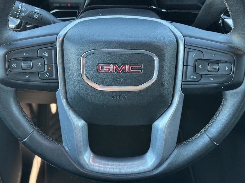Used 2024 GMC Sierra 1500 SLT image 12