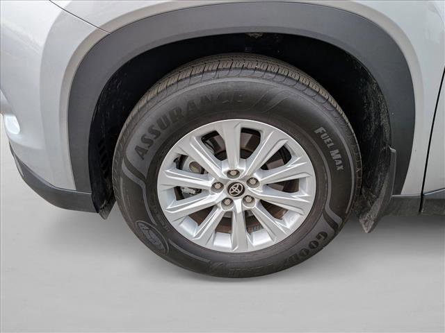 Used 2026 Toyota Grand Highlander XLE image 25