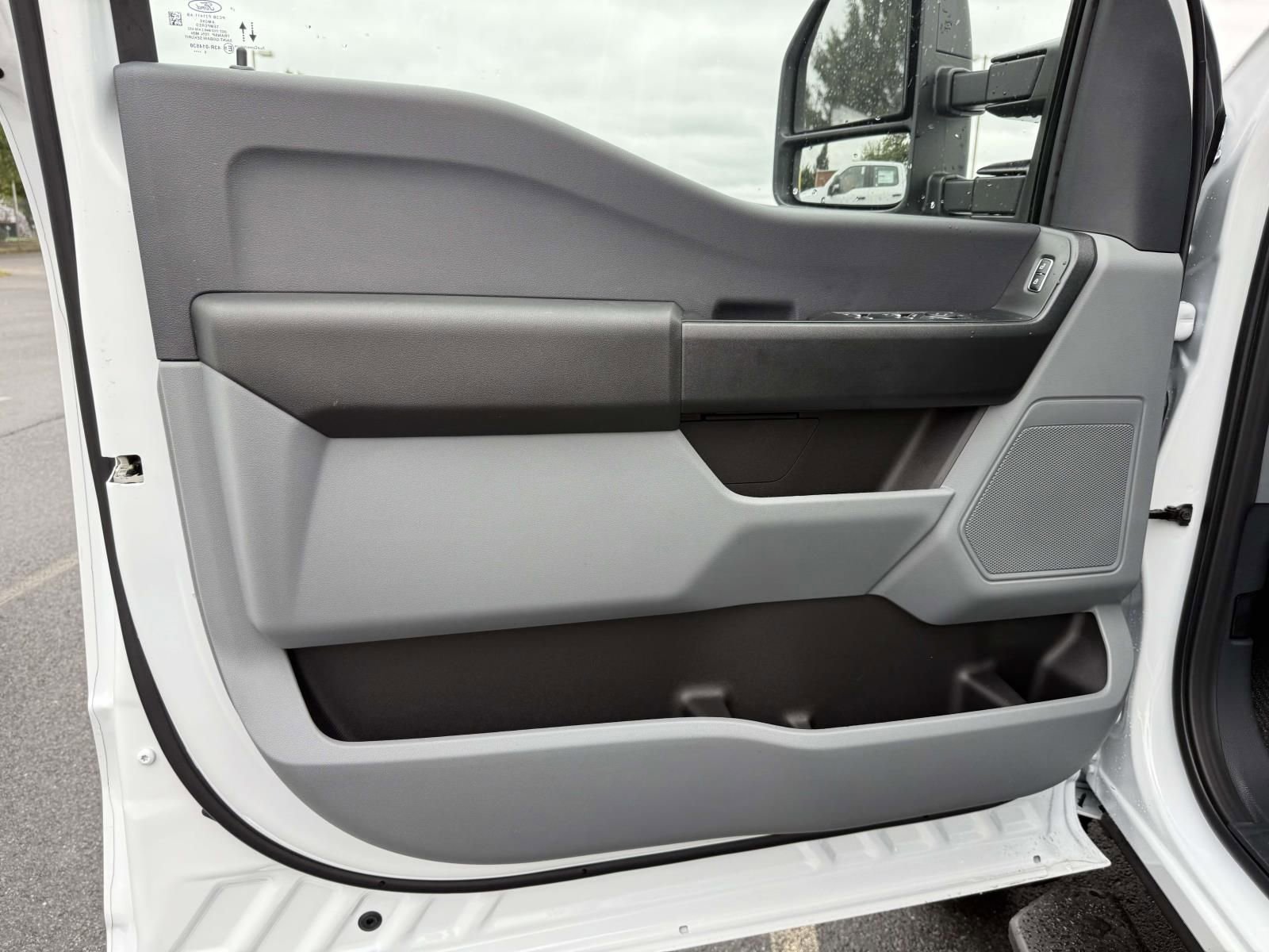 New 2026 Ford F250 XL image 8