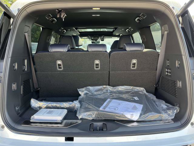 New 2026 INFINITI QX80 4WD w/ Sport Exterior Package image 5