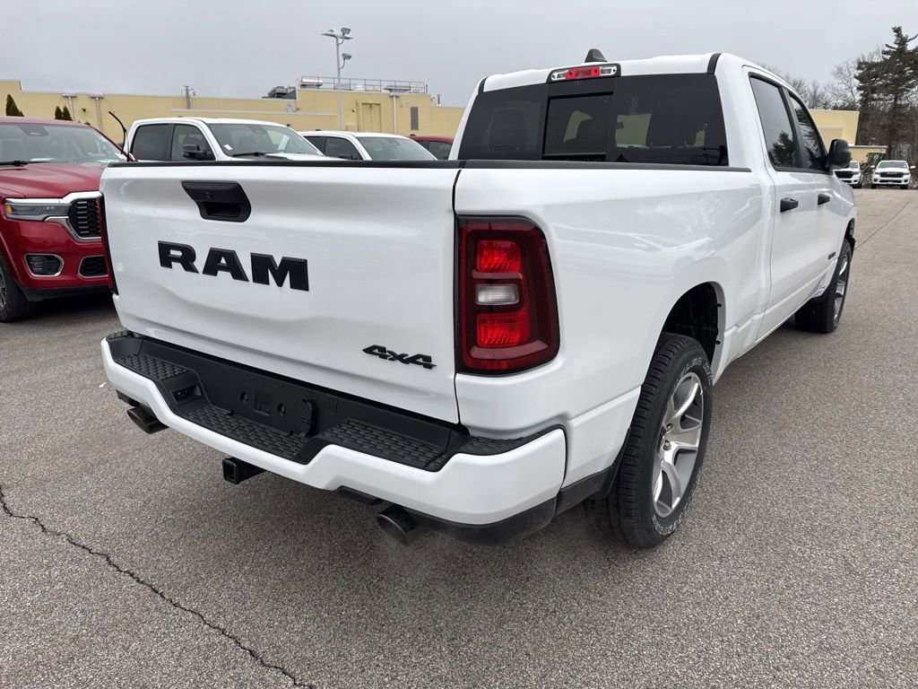 New 2026 RAM 1500 Express AWD/4WD image 5