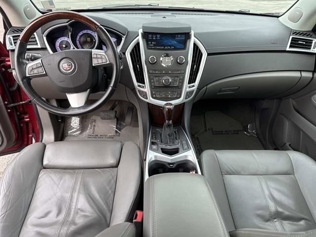 Used 2010 Cadillac SRX Premium image 18