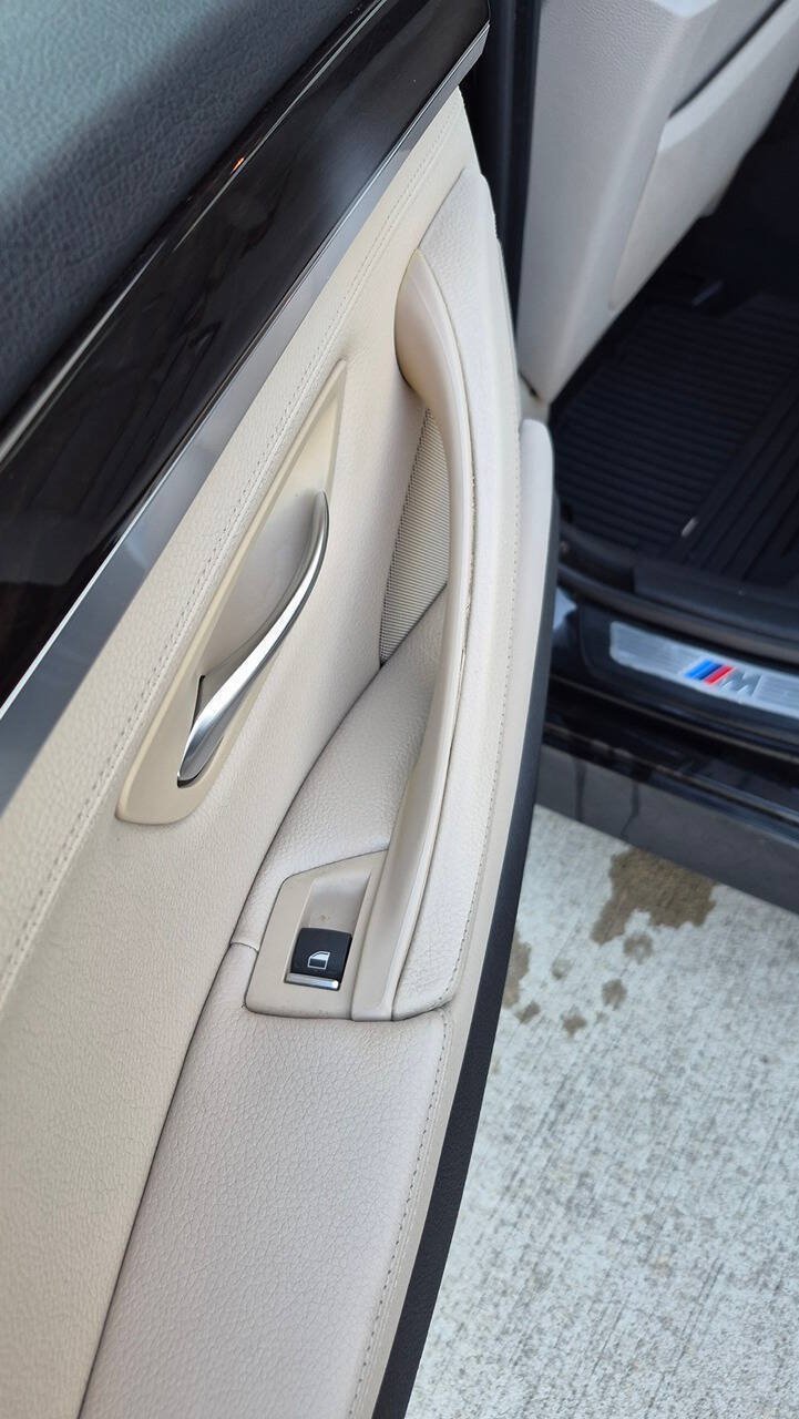 Used 2013 BMW 550i xDrive Sedan AWD/4WD image 64