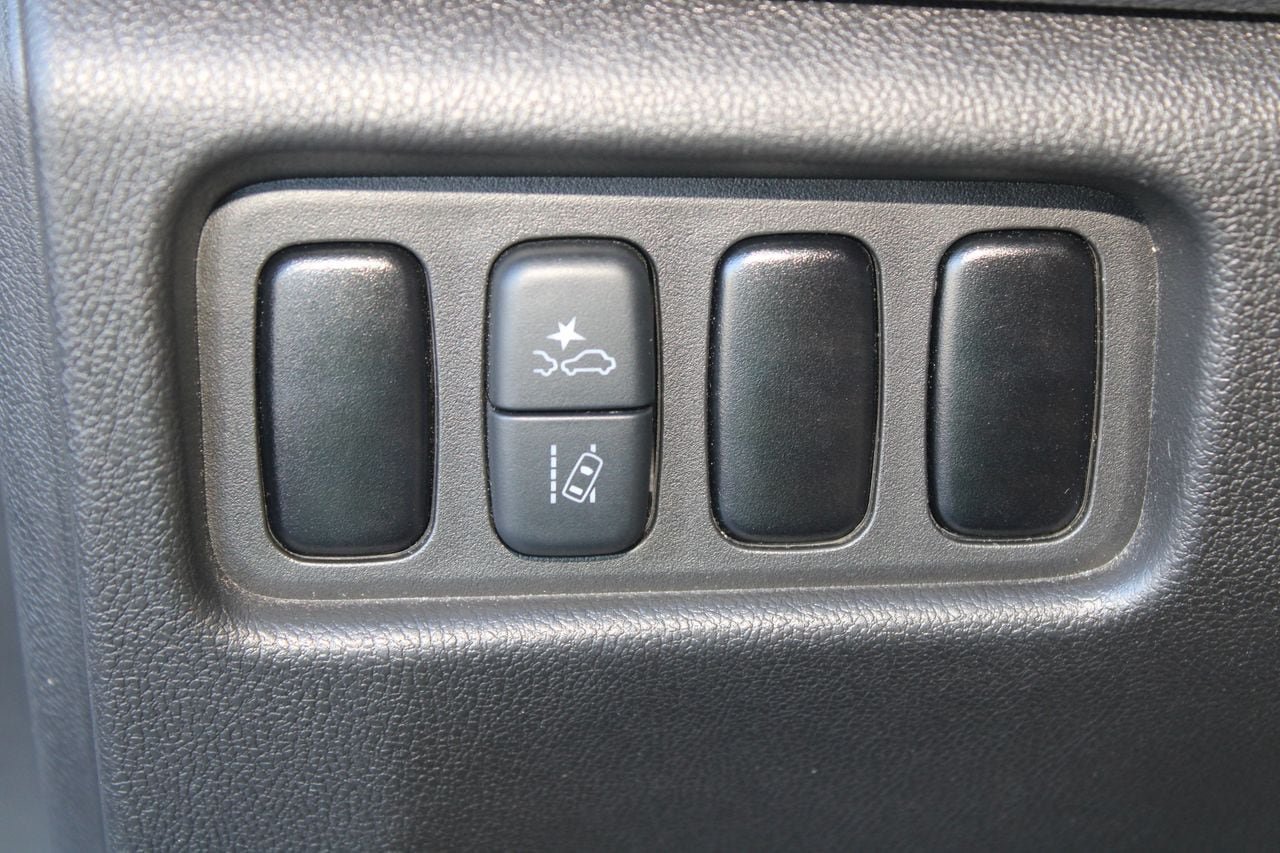 Used 2024 Mitsubishi Outlander Sport ES AWD/4WD image 38