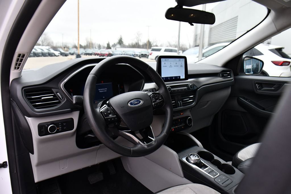 Used 2023 Ford Escape Active image 11