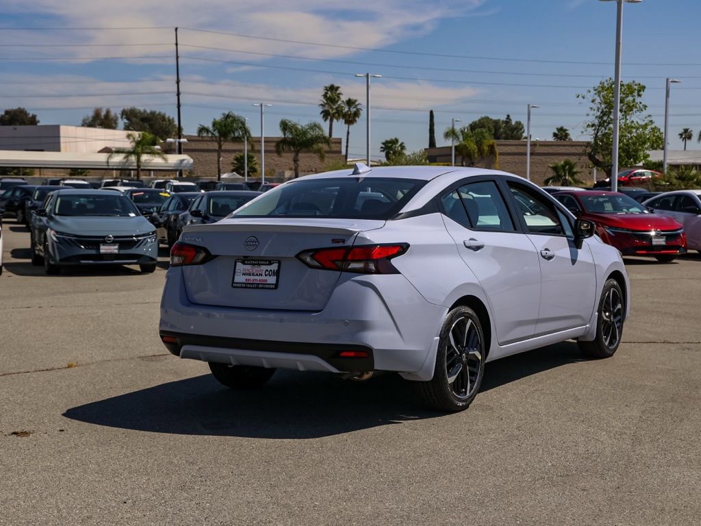 New 2025 Nissan Versa SR image 4
