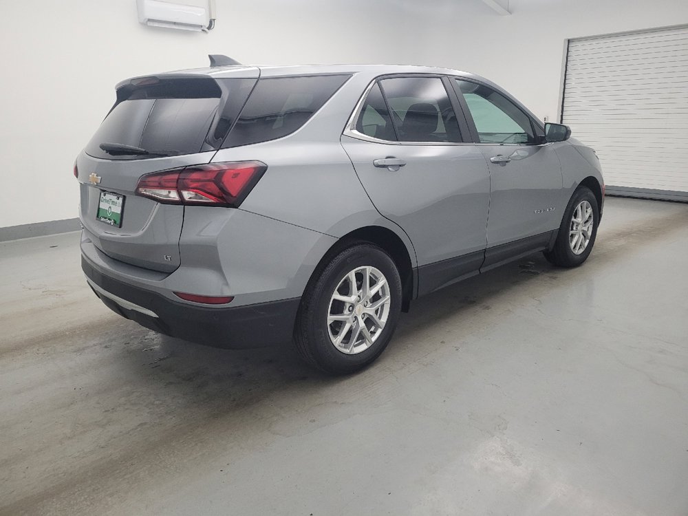 Used 2024 Chevrolet Equinox LT w/ LPO, Floor Liner Package FWD image 10