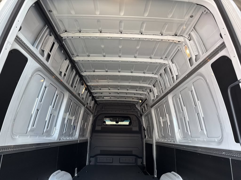 New 2025 Mercedes-Benz Sprinter 2500 image 22