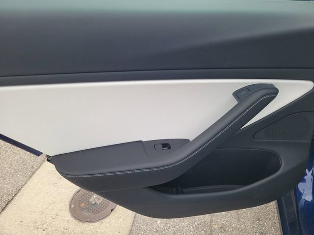 Used 2021 Tesla Model 3 Long Range image 11