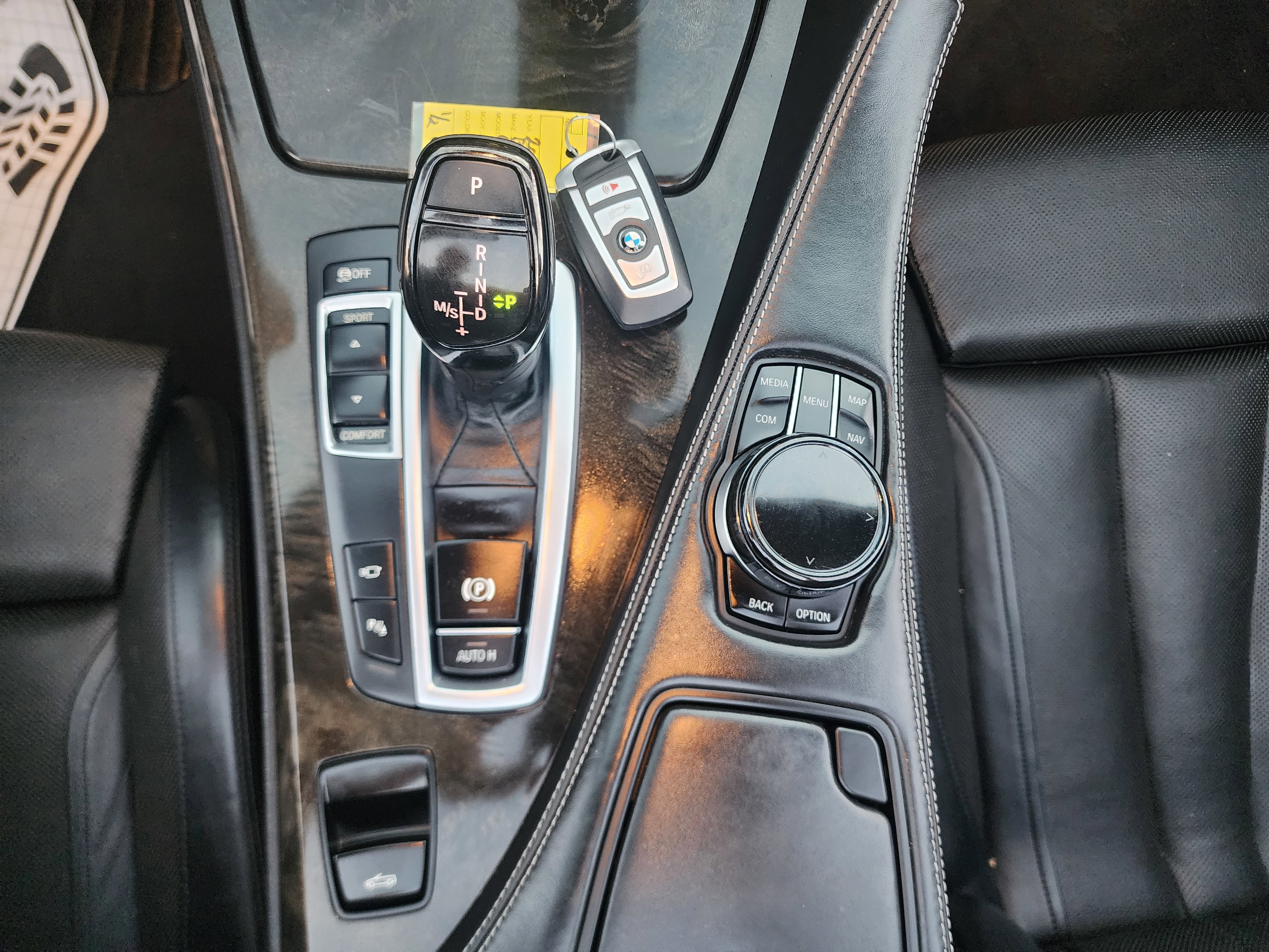 Used 2017 BMW 650i Convertible image 24