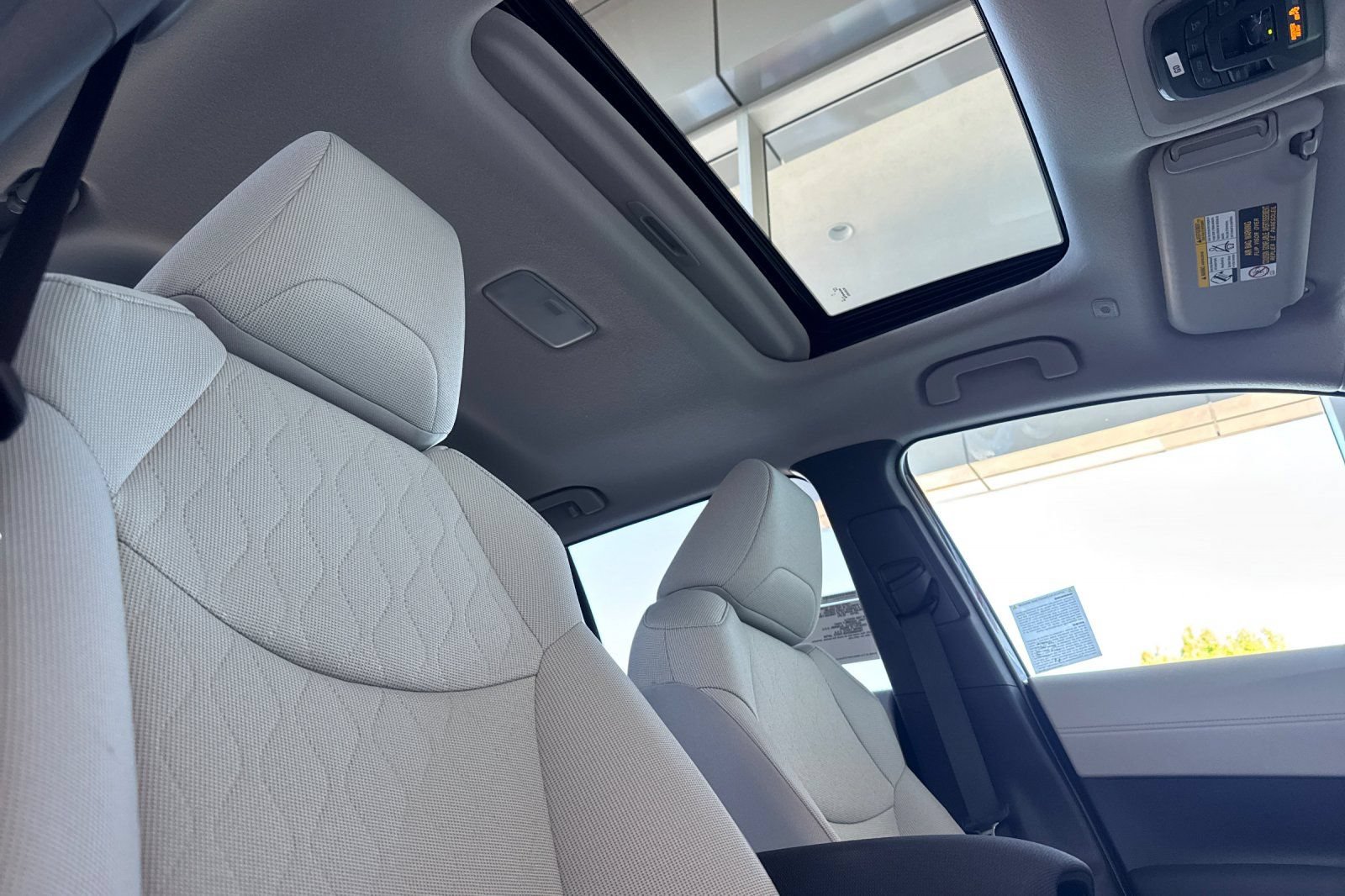 New 2026 Toyota Corolla Cross LE w/ Moonroof Package FWD image 19