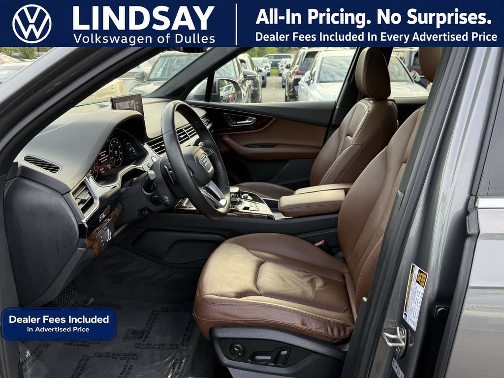 Used 2017 Audi Q7 3.0T Premium Plus w/ Premium Plus Package AWD/4WD image 11
