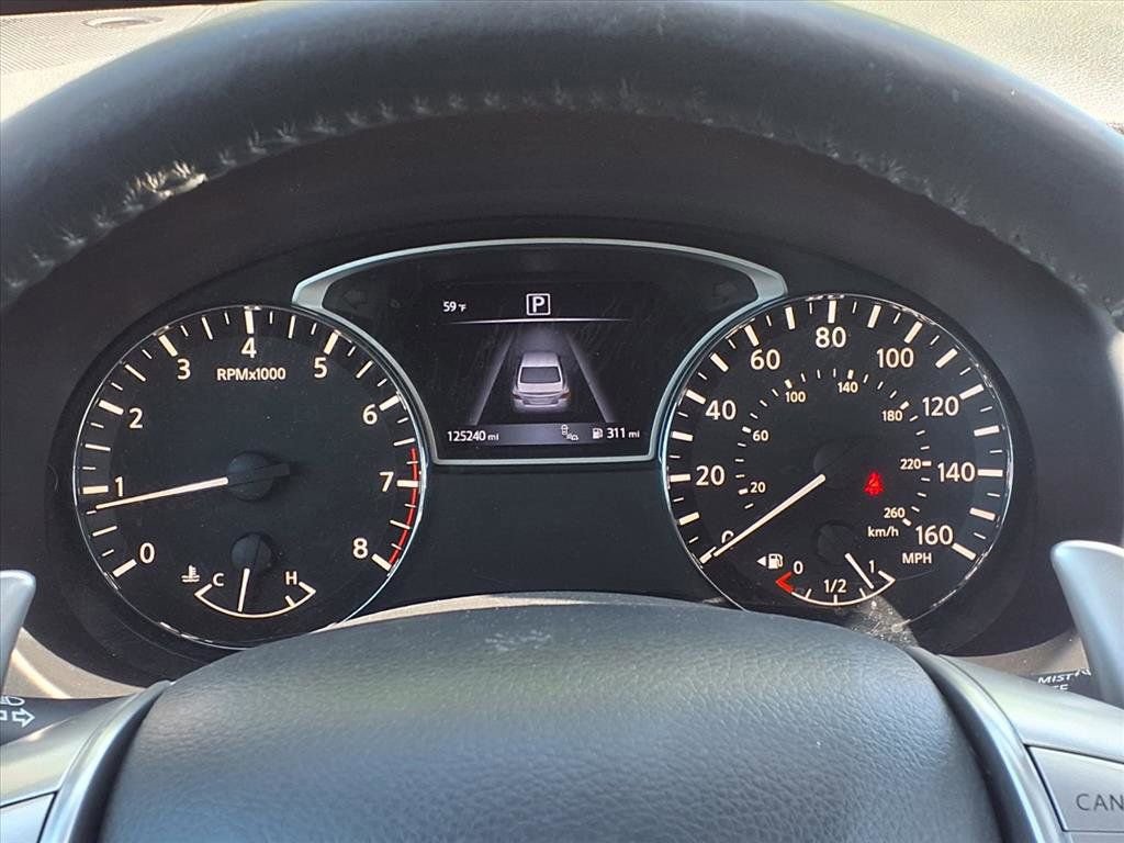 Used 2016 Nissan Altima 3.5 SL FWD image 17