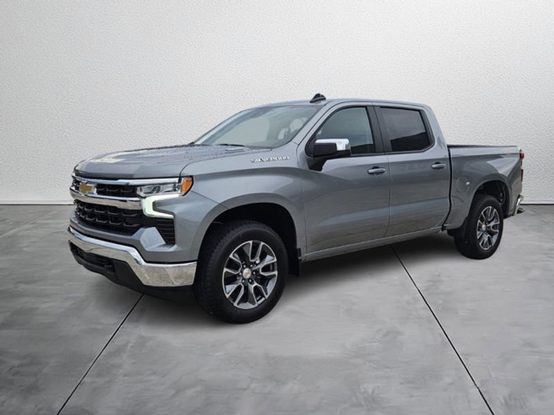 New 2025 Chevrolet Silverado 1500 LT