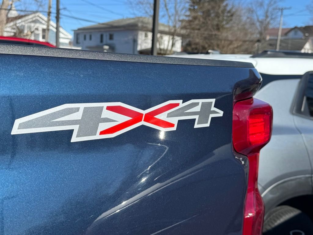 Used 2021 Chevrolet Silverado 3500 LT w/ All Star Edition AWD/4WD image 31