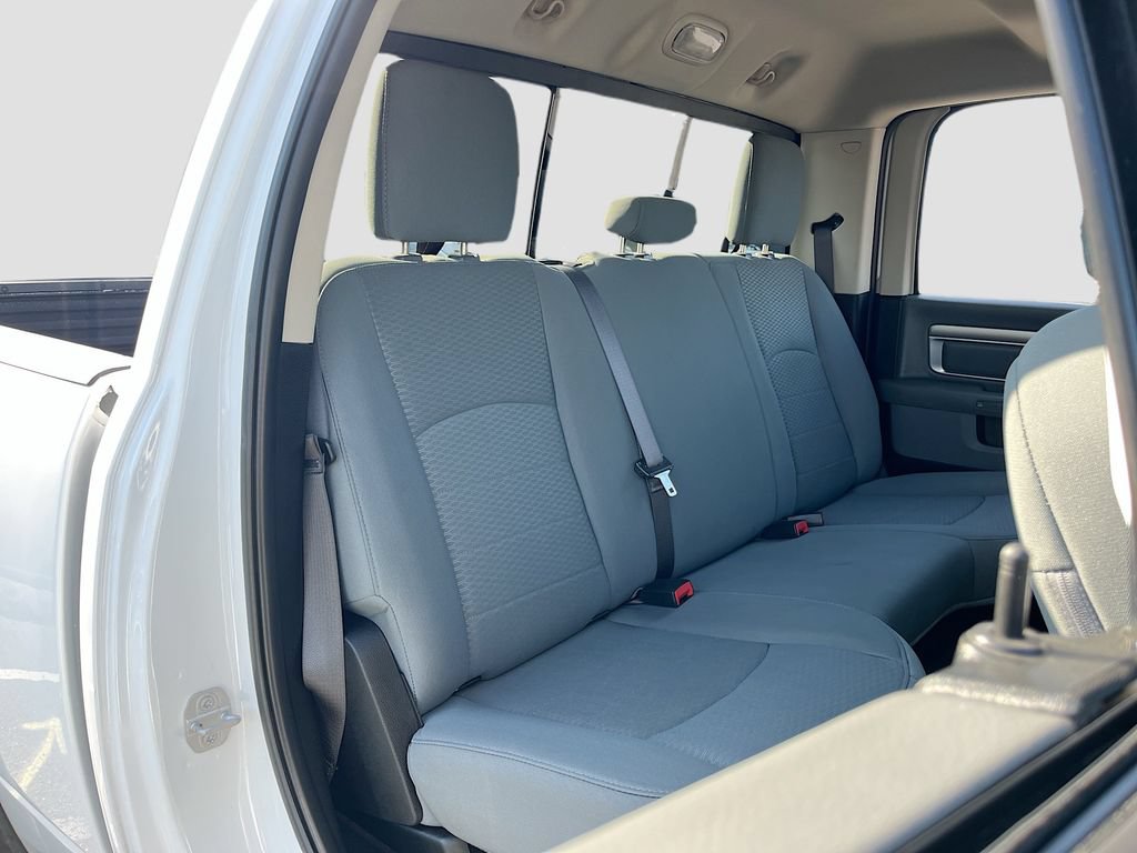 Used 2019 RAM 1500 Classic SLT AWD/4WD image 23