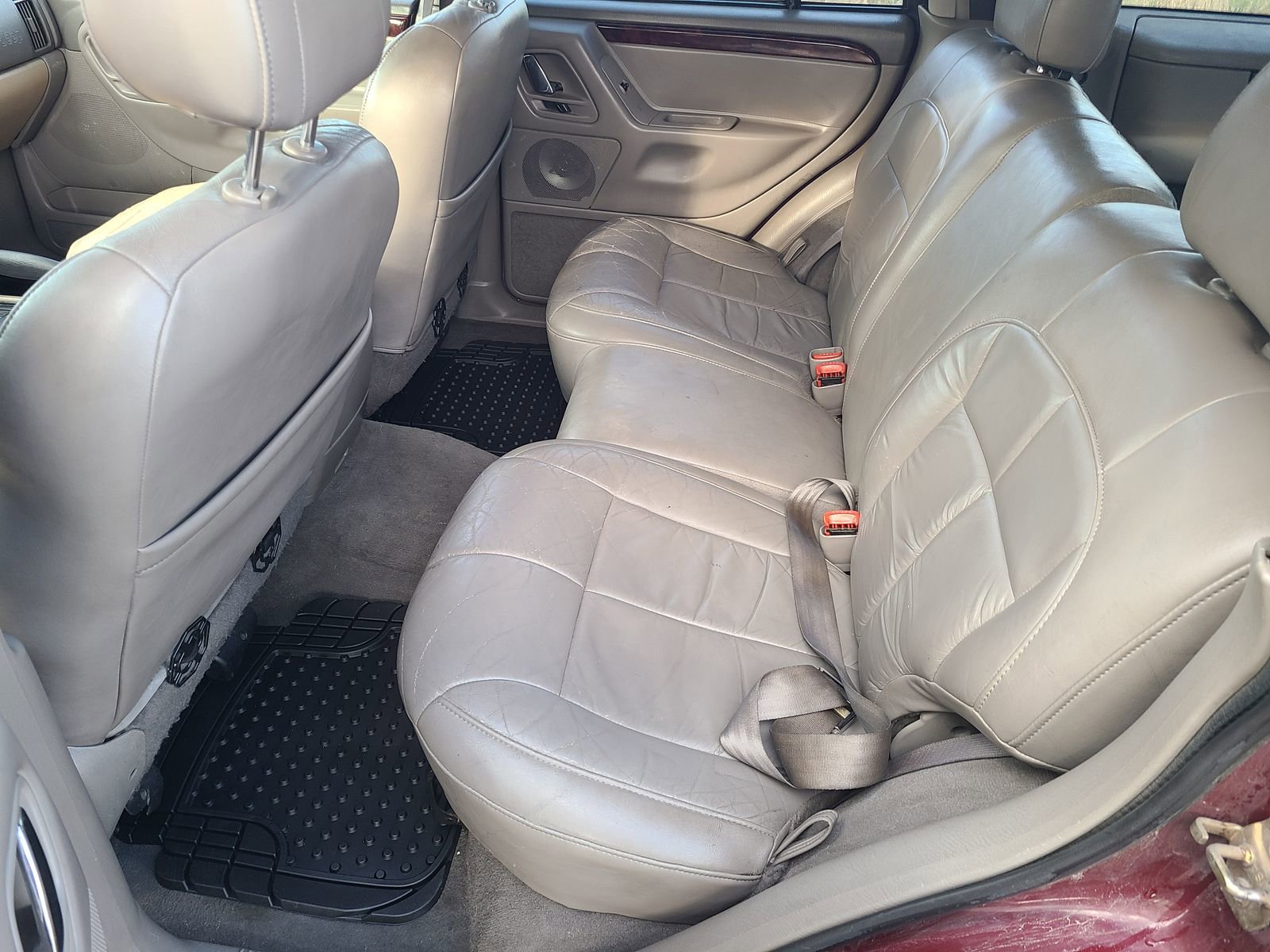 Used 2002 Jeep Grand Cherokee Limited image 10