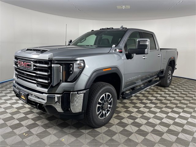 New 2026 GMC Sierra 3500 SLT w/ SLT Premium Package