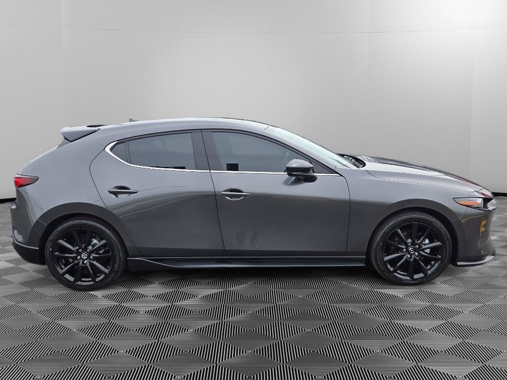 Used 2025 MAZDA MAZDA3 Hatchback w/ Appearance Package AWD/4WD image 8
