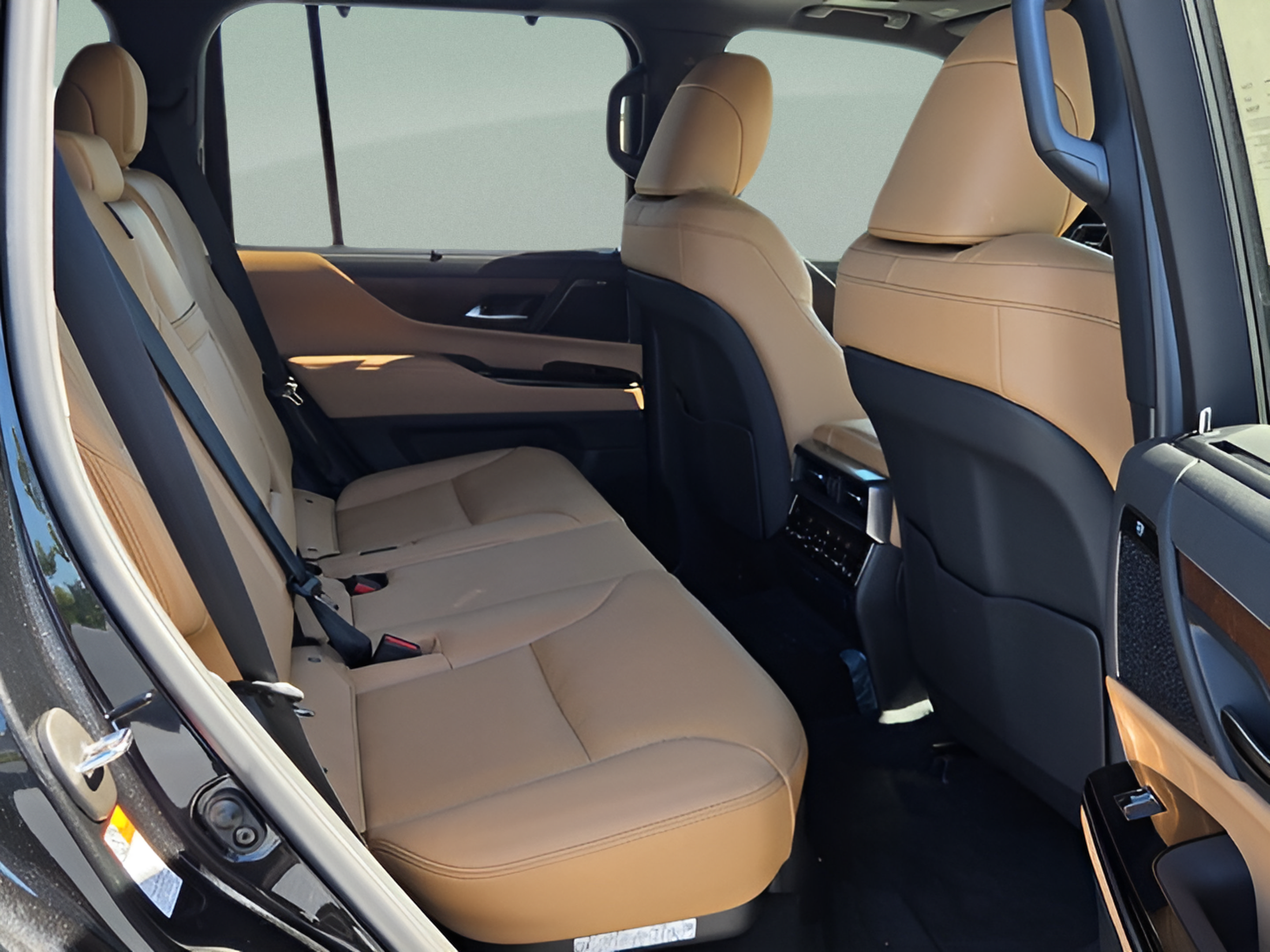 New 2026 Lexus LX 700h Luxury AWD/4WD image 15