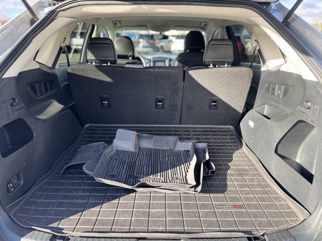 Used 2018 Ford Edge SEL w/ Equipment Group 201A image 5