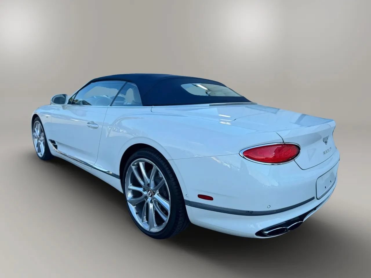 Used 2020 Bentley Continental GT AWD/4WD image 12