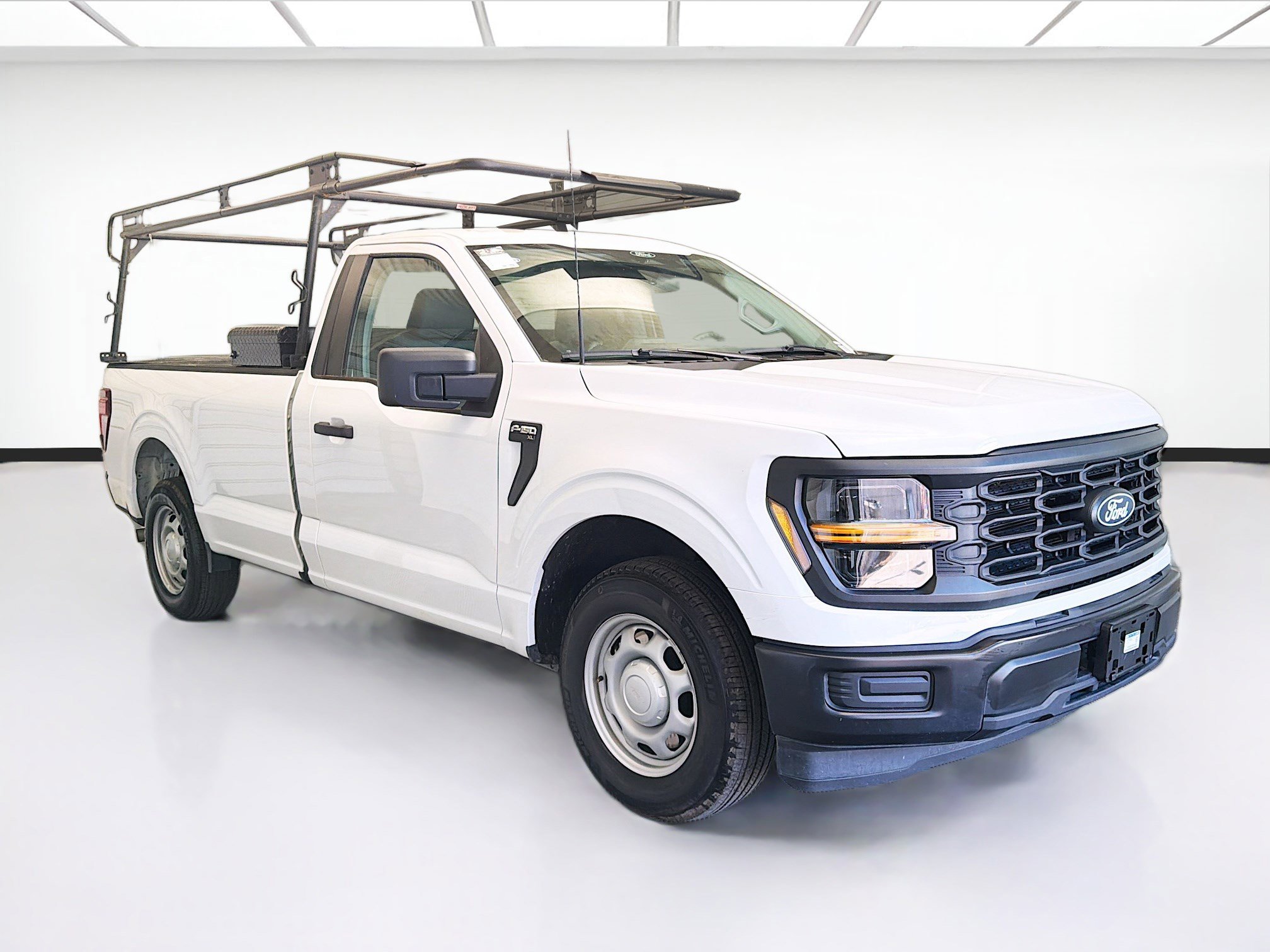 Used 2025 Ford F150 XL image 3