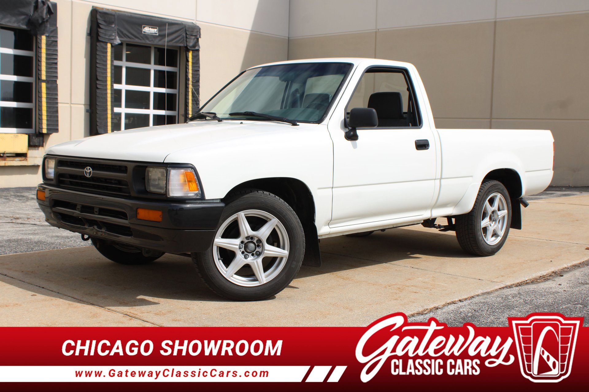Used 1993 Toyota Pickup 2WD Regular Cab image 1
