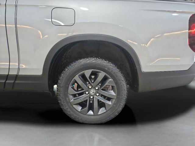 Certified 2024 Honda Ridgeline Sport image 15