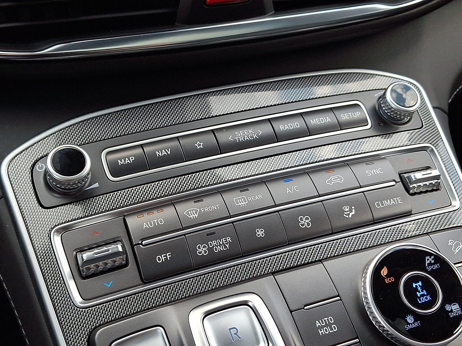 Certified 2023 Hyundai Santa Fe Limited AWD/4WD image 17