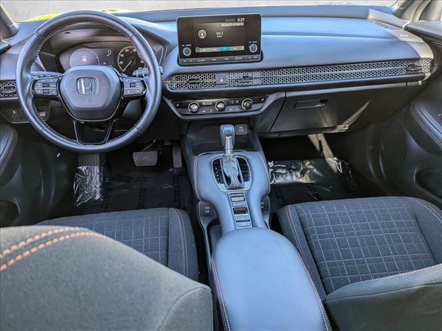 Used 2025 Honda HR-V Sport image 16