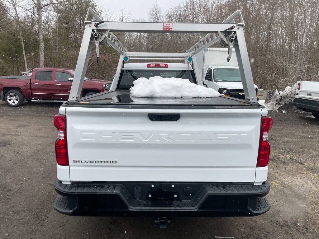 Used 2022 Chevrolet Silverado 1500 W/T w/ WT Value Package AWD/4WD image 6