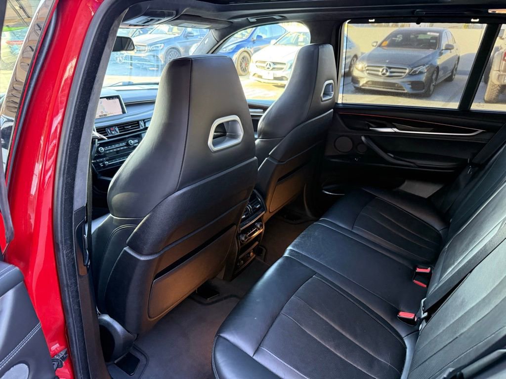 Used 2018 BMW X5 M image 26
