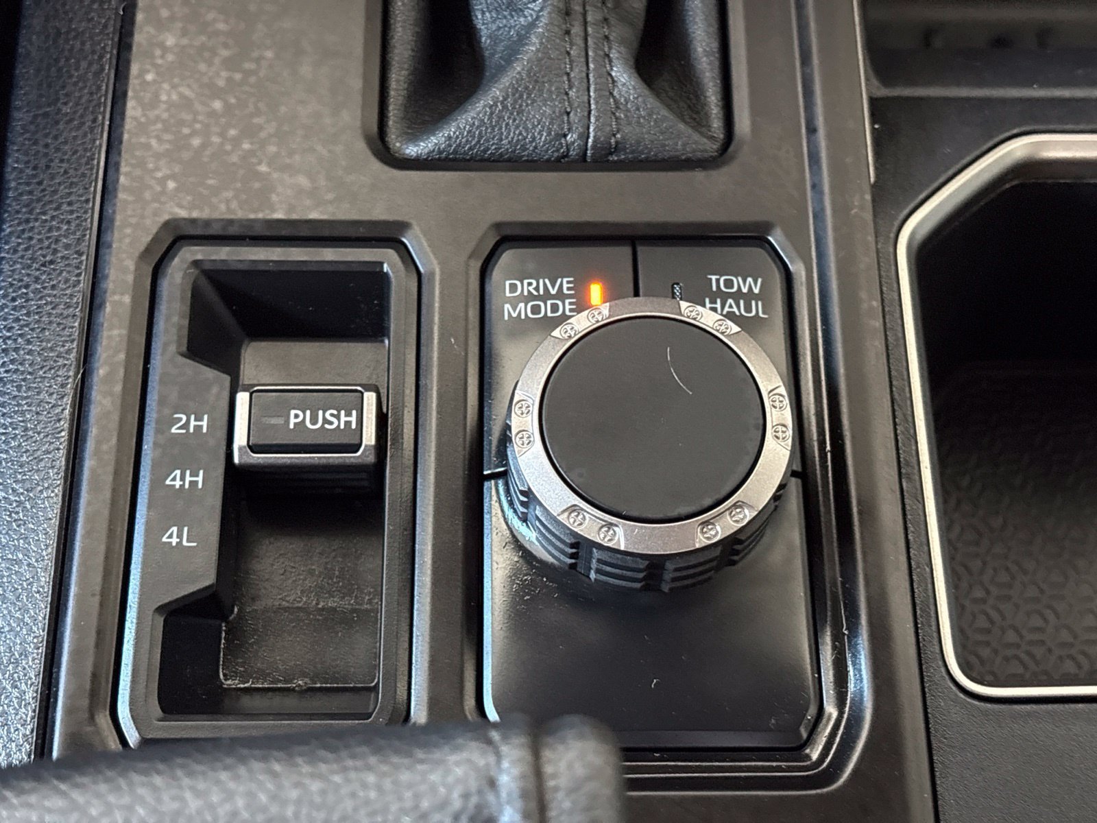 Used 2024 Toyota Tundra SR5 AWD/4WD image 23