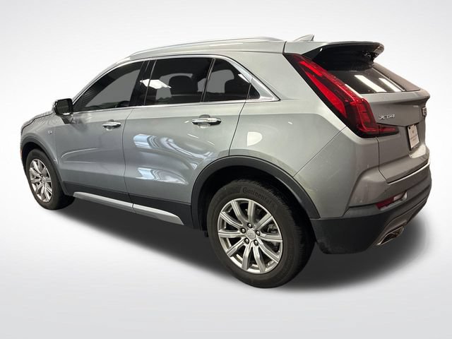 Certified 2023 Cadillac XT4 Premium Luxury w/ Cold Weather Package FWD image 3