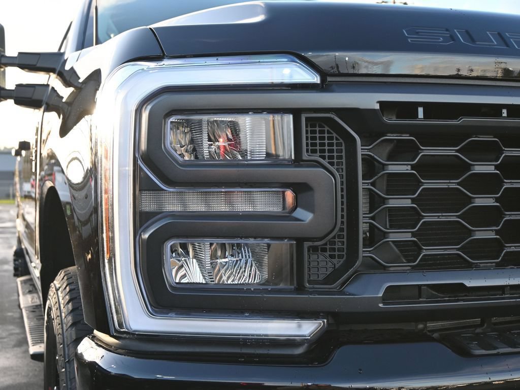 New 2026 Ford F350 XL w/ STX Appearance Package AWD/4WD image 10