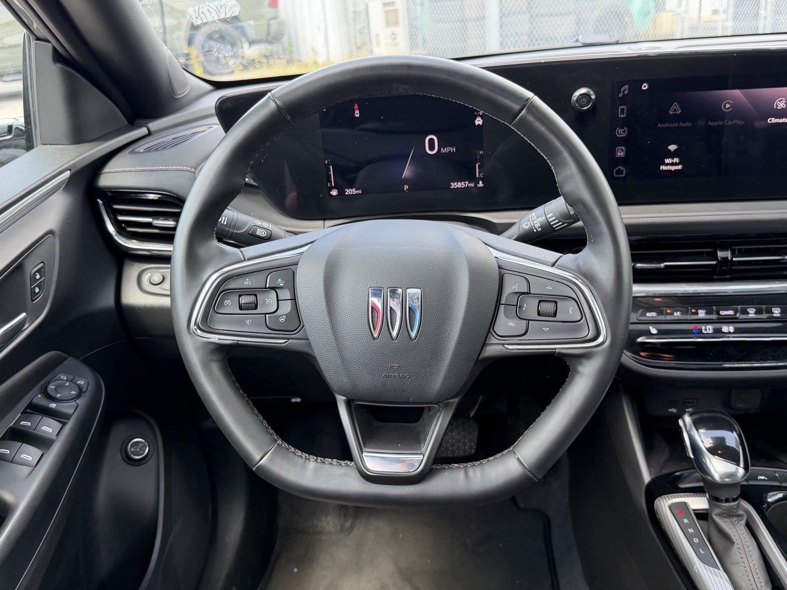 Used 2025 Buick Envista Avenir FWD image 21