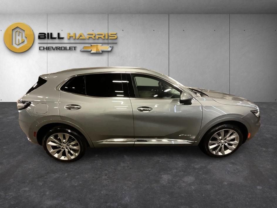 Used 2023 Buick Envision Avenir image 10