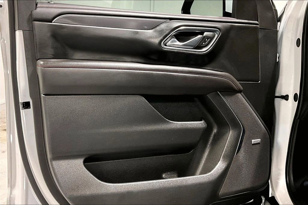 Used 2024 Chevrolet Tahoe RST w/ Luxury Package image 19