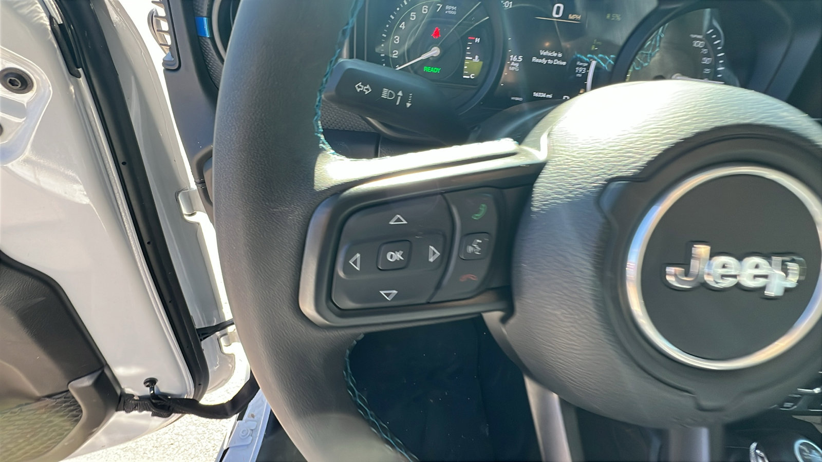 Used 2025 Jeep Wrangler Unlimited Rubicon 4xe w/ Convenience Group image 26