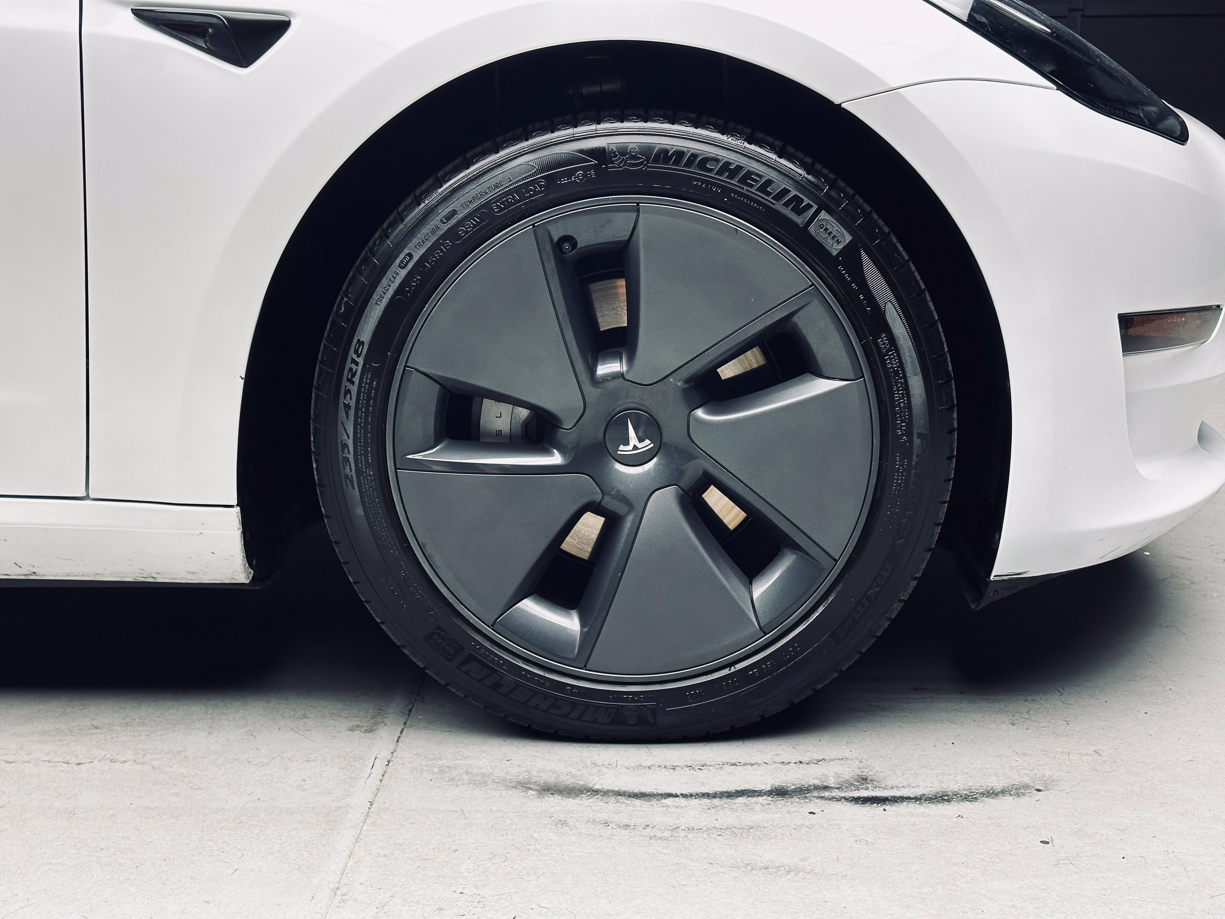 Used 2023 Tesla Model 3 Standard Range RWD image 36