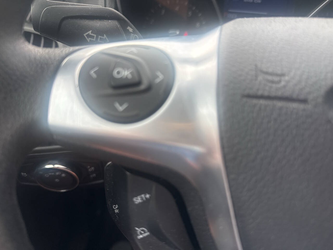 Used 2014 Ford Focus SE FWD image 29