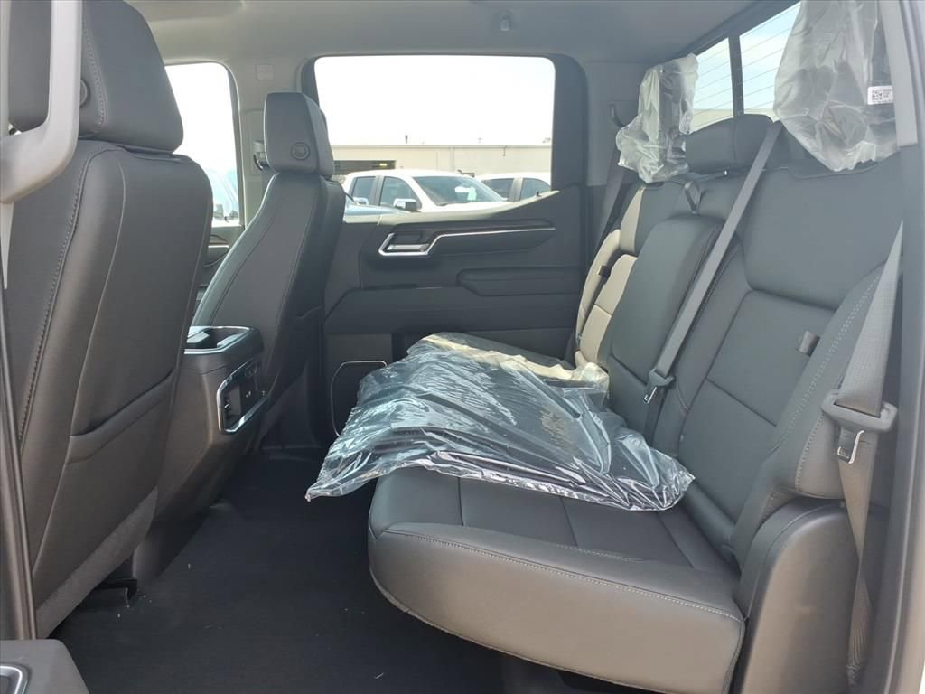 New 2026 GMC Sierra 1500 SLT w/ SLT Premium Plus Package image 15