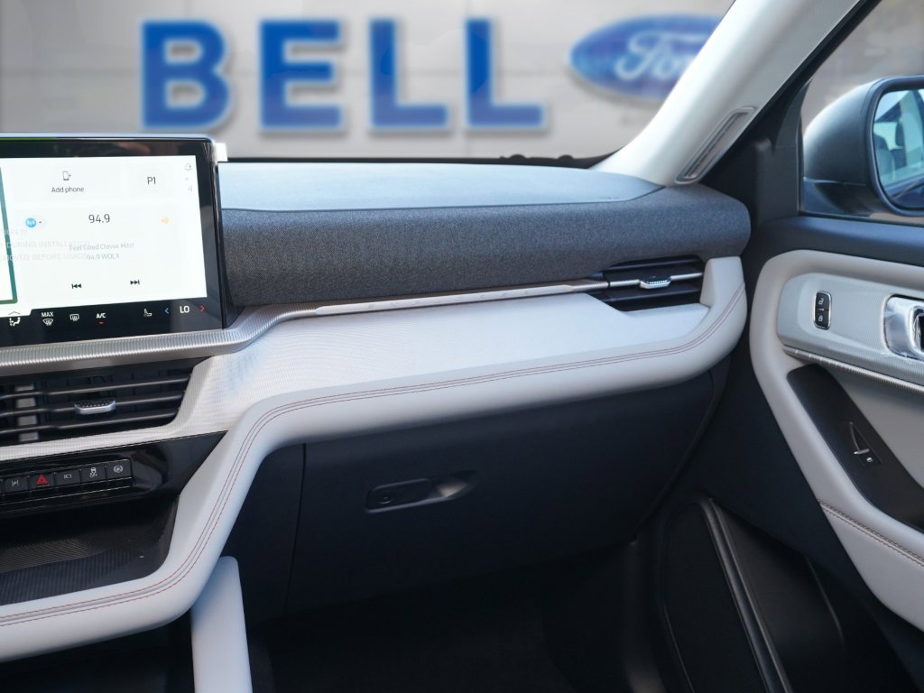 New 2026 Ford Explorer Active w/ Active Comfort Package AWD/4WD image 24