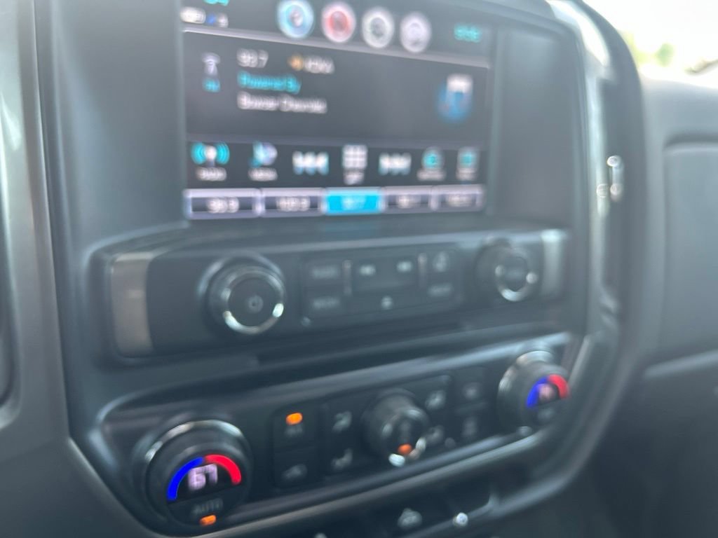 Used 2018 Chevrolet Silverado 1500 LT w/ All Star Edition AWD/4WD image 7